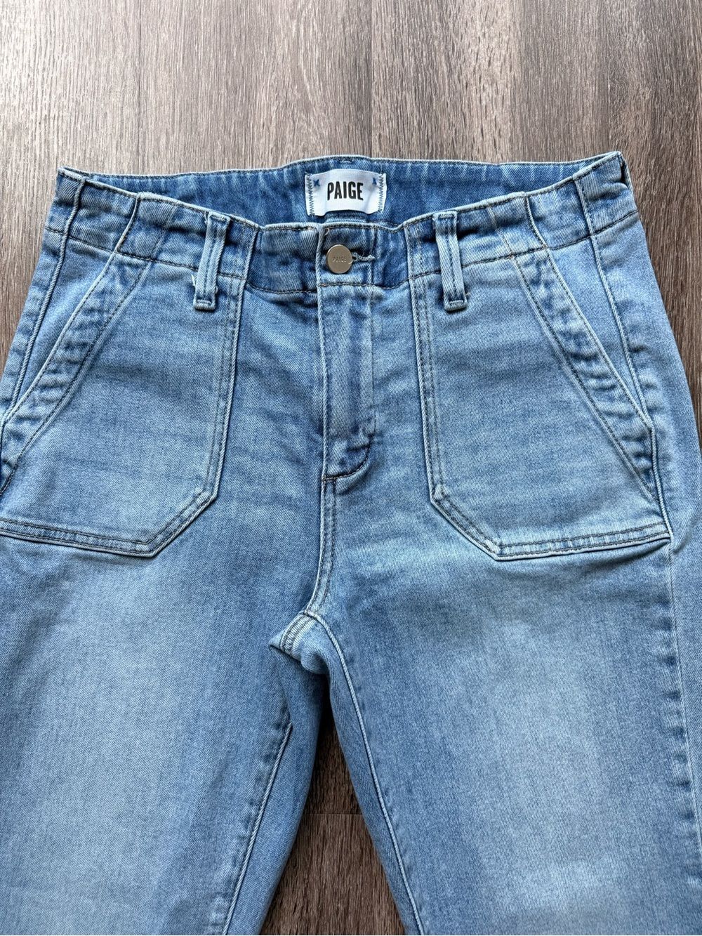PAIGE Mayslie Jogger Denim Jeans Size 28 Light Wash Cargo Pocket Zipper Ankle